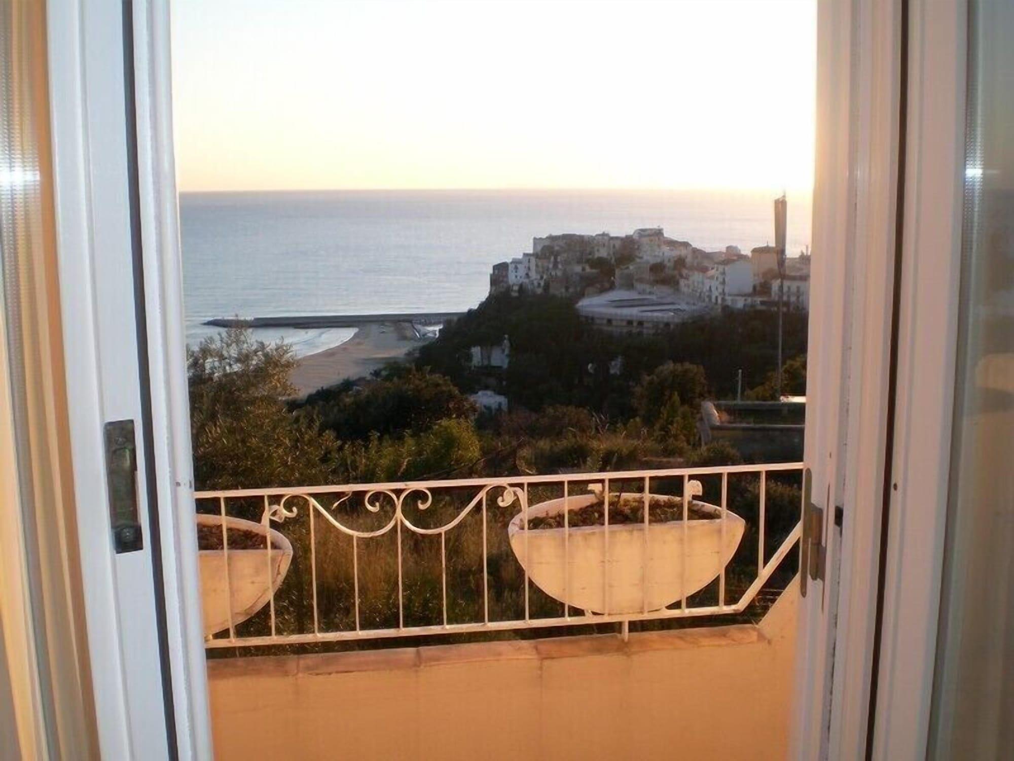 Belvedere Hotel 3*